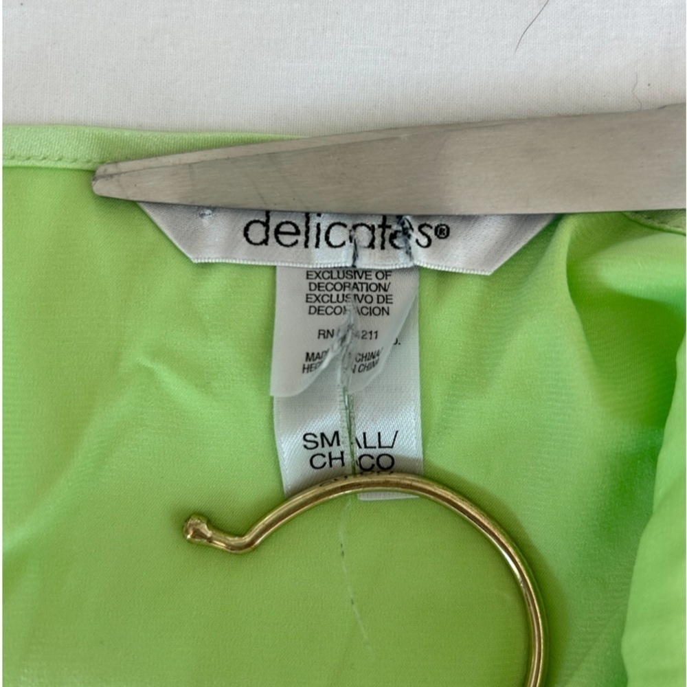 Vintage Delicates Brand Neon Green Lace Trim Cami - Picture 4 of 4